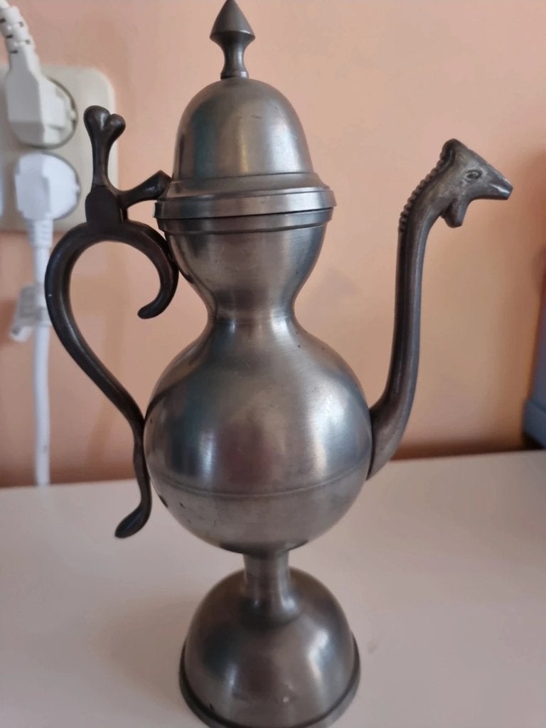 Vintage tinnen schenk kan met draken kop, Ophalen of Verzenden