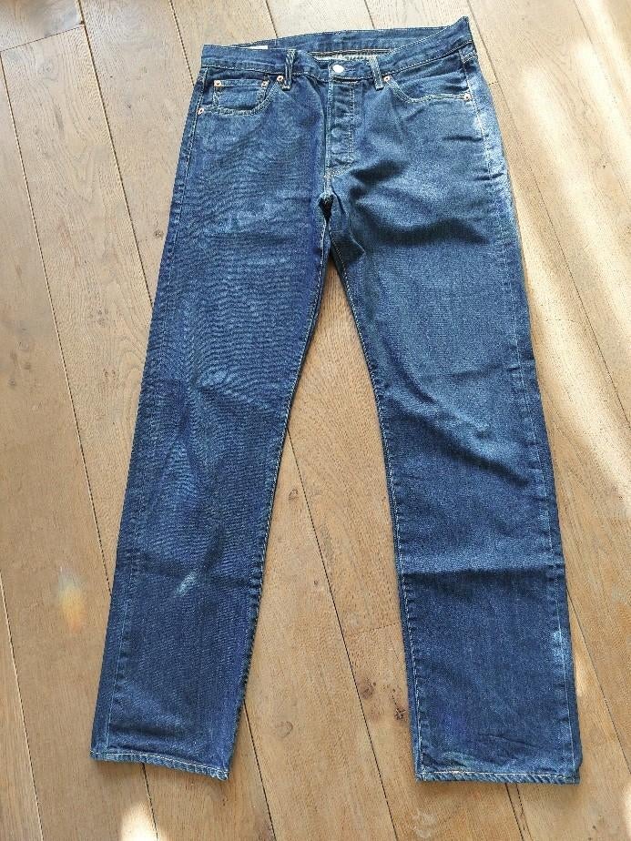 Zgan Levi’s broek jeans donkerblauw W33 L34 knopen, Blauw, Ophalen of Verzenden, Zo goed als nieuw, W33 - W34 (confectie 48/50)