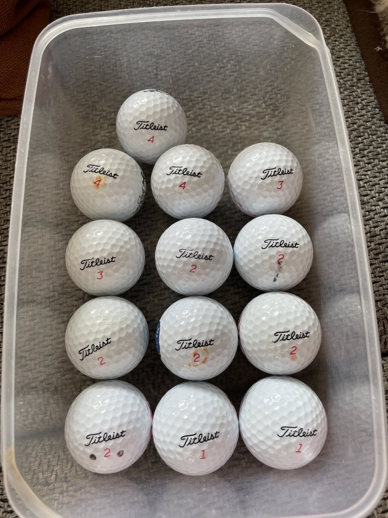 13 Golfballen Titleist TruFeel AAAA kwaliteit., Ophalen, Gebruikt, Bal(len), Overige merken