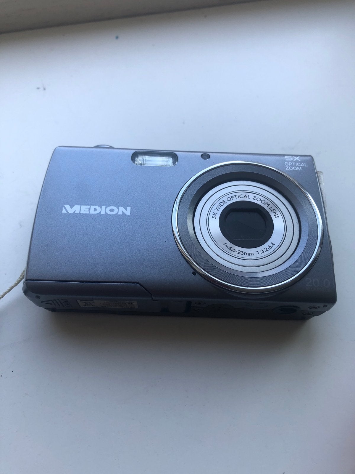 Medion Compactcamera - 20.0 MP, 5x Optische Zoom, Ingebouwde flitser, Gebruikt, Ophalen of Verzenden, Compactcamera