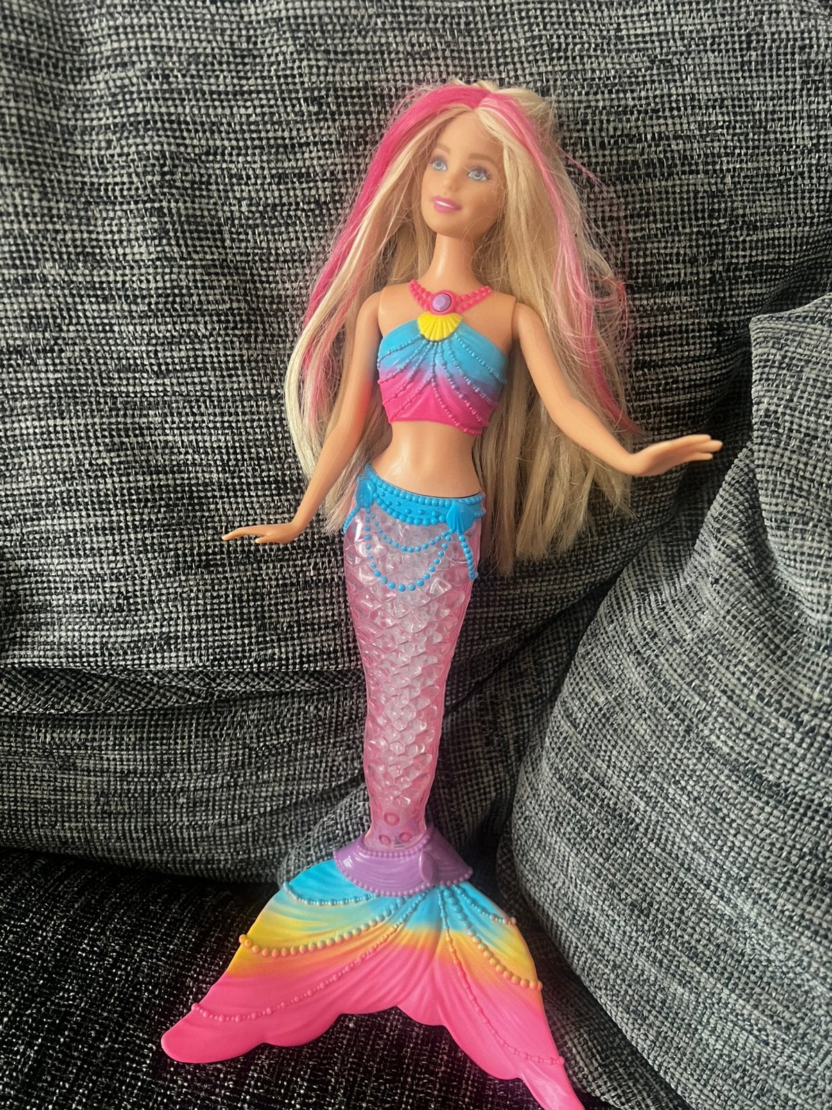 Barbie regenboog zeemeermin, Ophalen of Verzenden, Gebruikt, Barbie