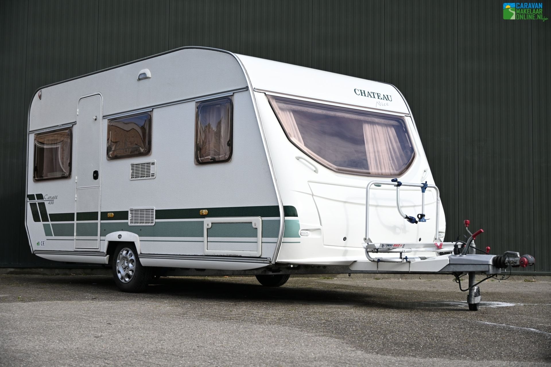 Chateau Caratt Nice 430 |BOVAG 2026, Caravans en Kamperen, Caravans, Bedrijf, 750 - 1000 kg, 4 tot 5 meter, Kachel