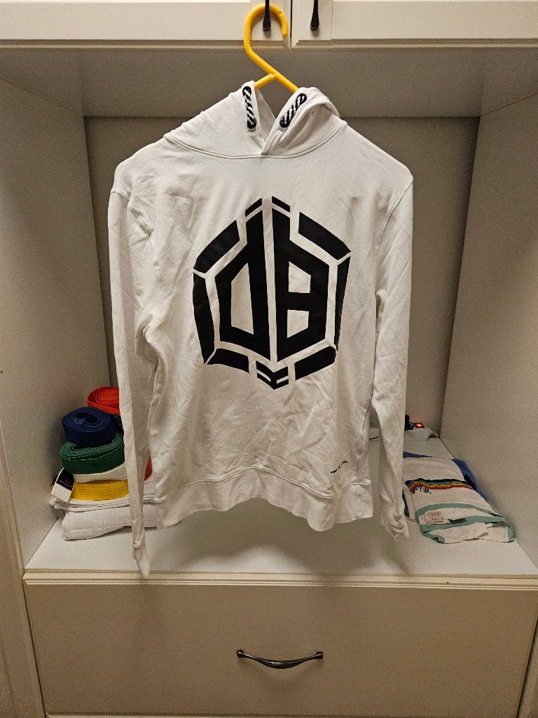 Daily Blind hoodie  valt als 176 -xs, Ophalen of Verzenden, Zo goed als nieuw, Meisje, Trui of Vest