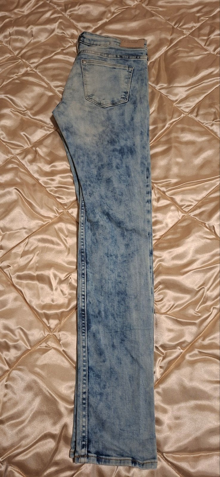 tekoop mooie licht blauwe spijkerbroek van denim, Ophalen, Denim, Blauw, Zo goed als nieuw