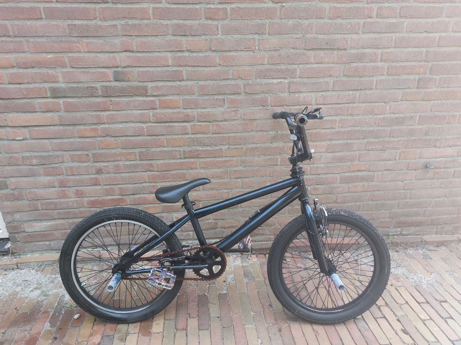 BMX met nieuwe banden, Ophalen