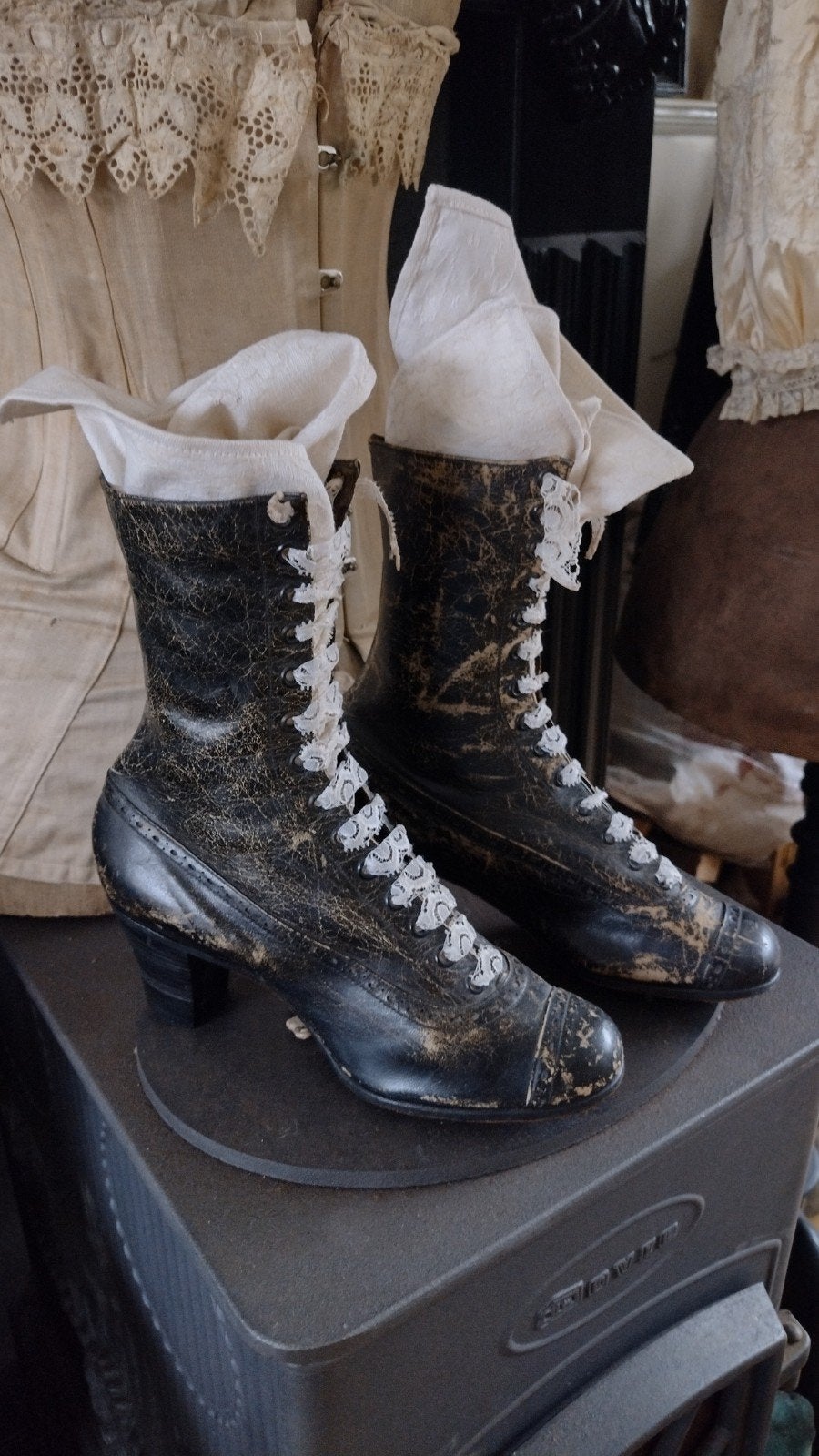 Oude veterlaarsjes🌹, Ophalen of Verzenden
