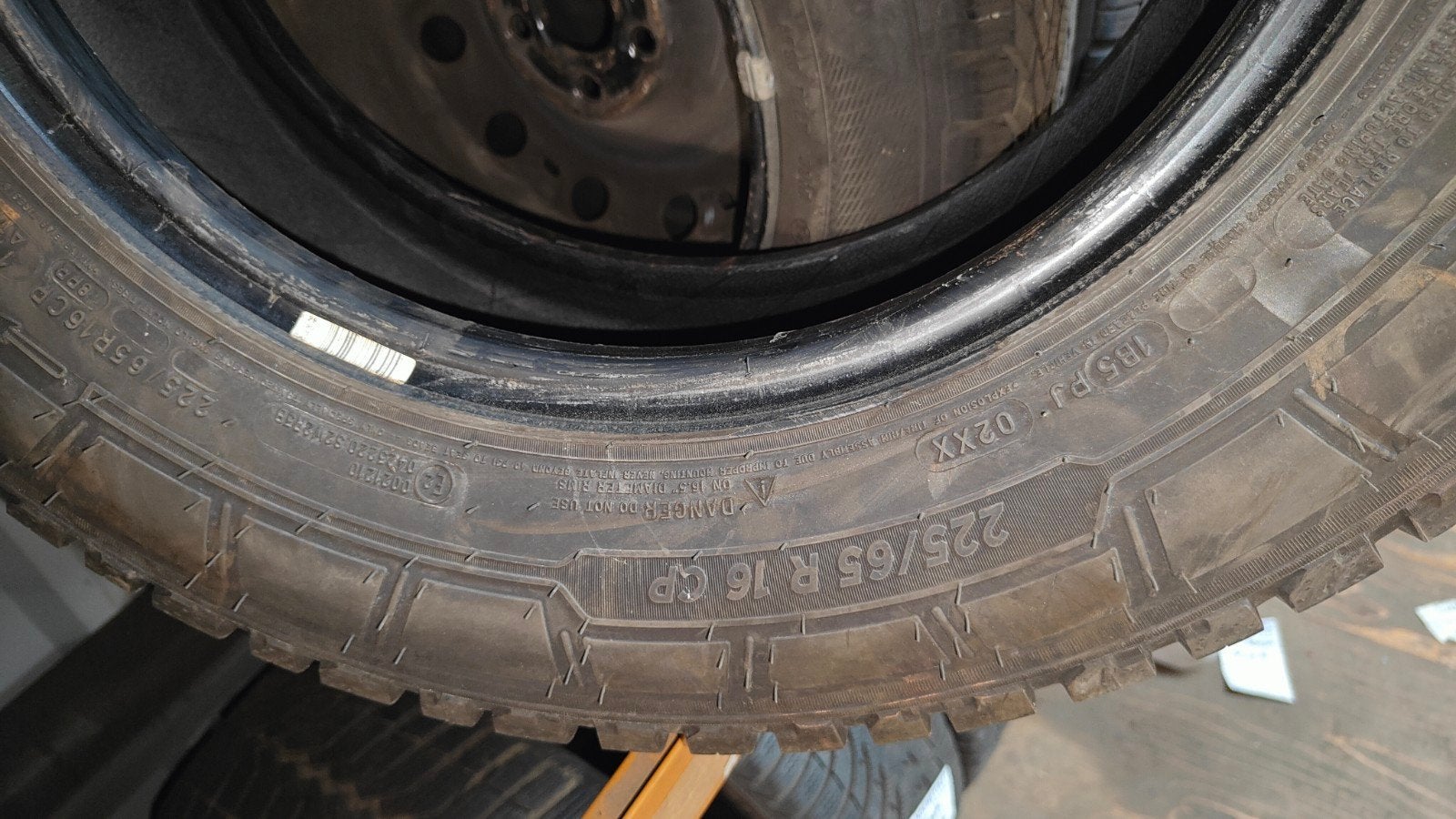 225 65 16 112R Michelin cross climate camper all season band, Ophalen of Verzenden