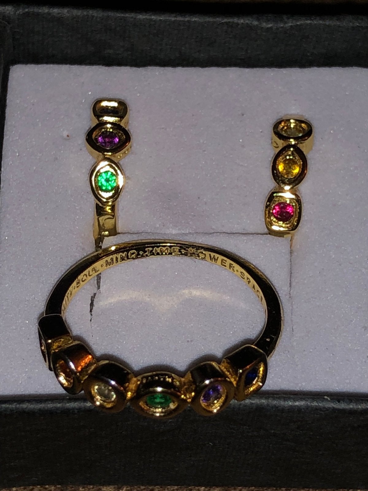 Marvel Infinity Stones Ring en Oorbellen Set - Maat 52, Ophalen, Overige materialen, Nieuw, Met edelsteen