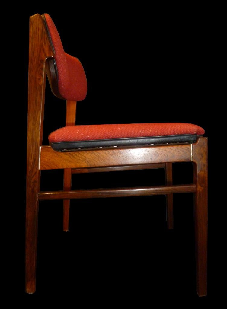 Schitterende vintage rosewood mid century design stoelen, Huis en Inrichting, Ophalen, Gebruikt, Vier, Stof