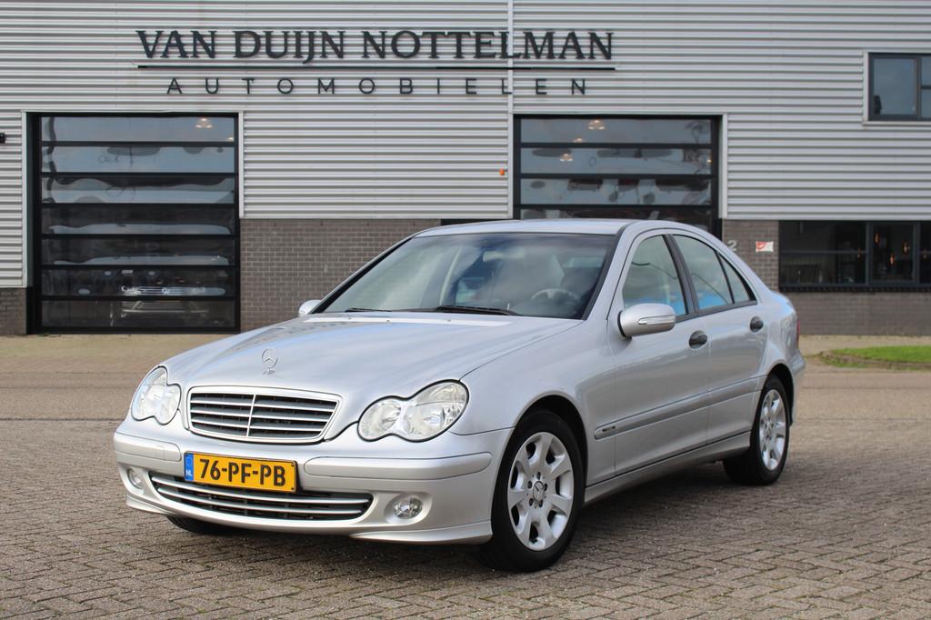 Mercedes-Benz C-Klasse 230 Kompressor Classic 192 PK / Clima, Auto's, Gebruikt, Met garantie (alle), 1796 cc, Handgeschakeld