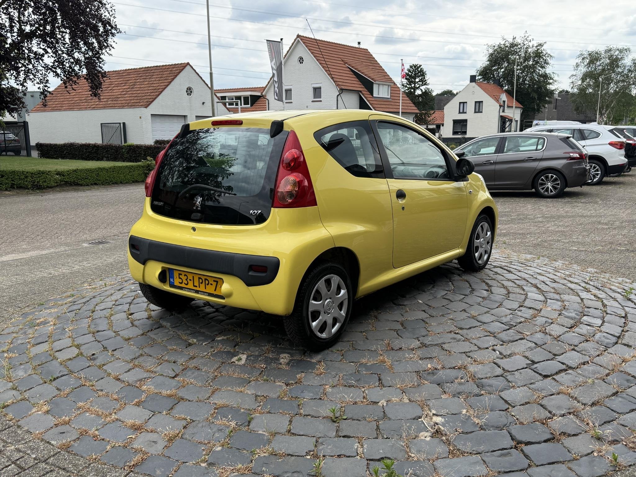 Peugeot 107 1.0 XR | NL Auto | Volledig onderh. | Radio/CD s, Voorwielaandrijving, Euro 5, Stof, Gebruikt