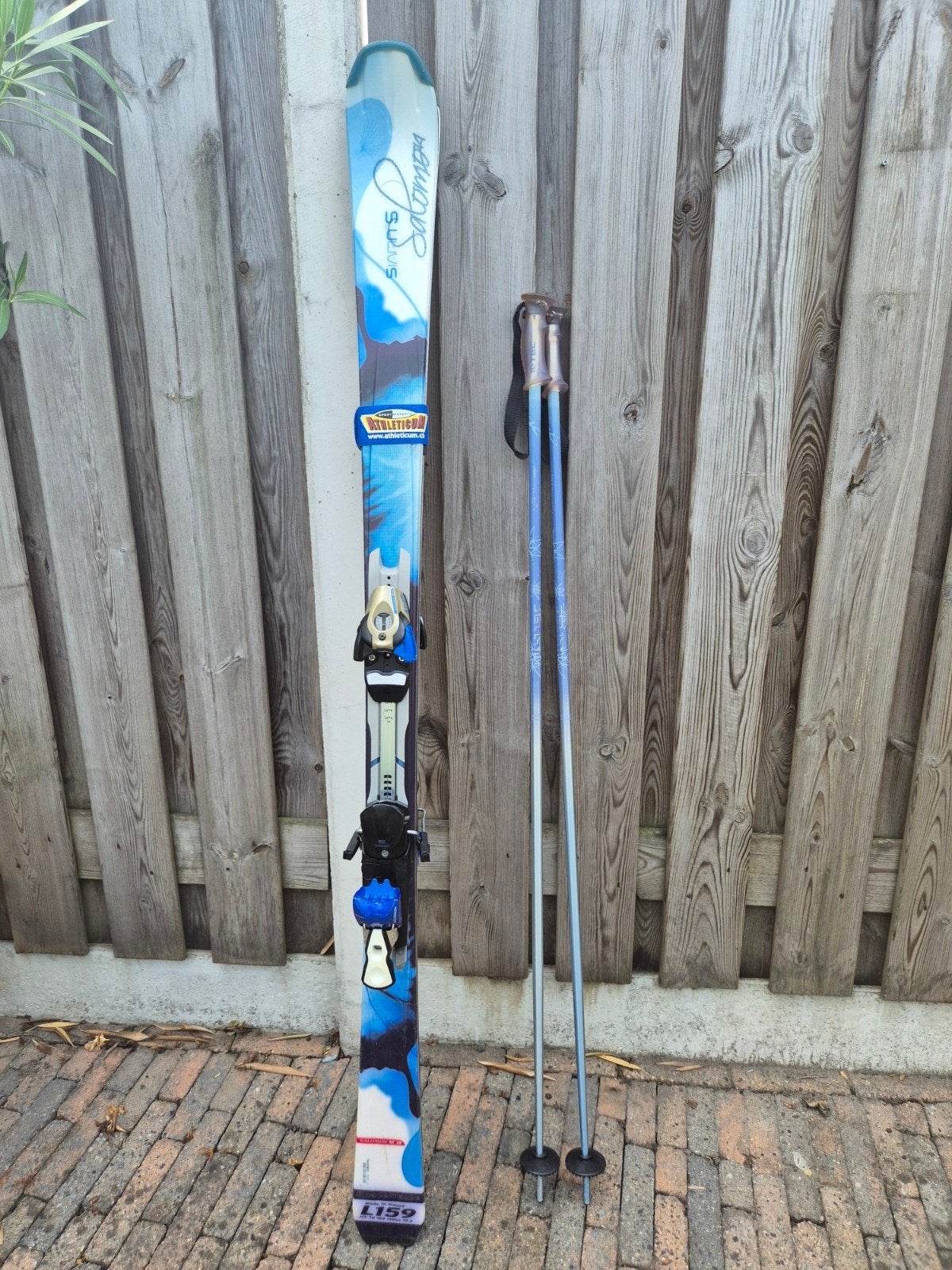 Salomon ski's 159 cm met stokken 130 cm, Sport en Fitness, Skiën en Langlaufen, Ophalen, 140 tot 160 cm, Gebruikt, Salomon