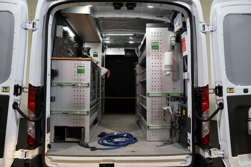 Ford E-Transit 350 L3 H2 Trend 68 kWh Bott Vario Inrichting, Automaat, 2549 kg, Gebruikt, Wit
