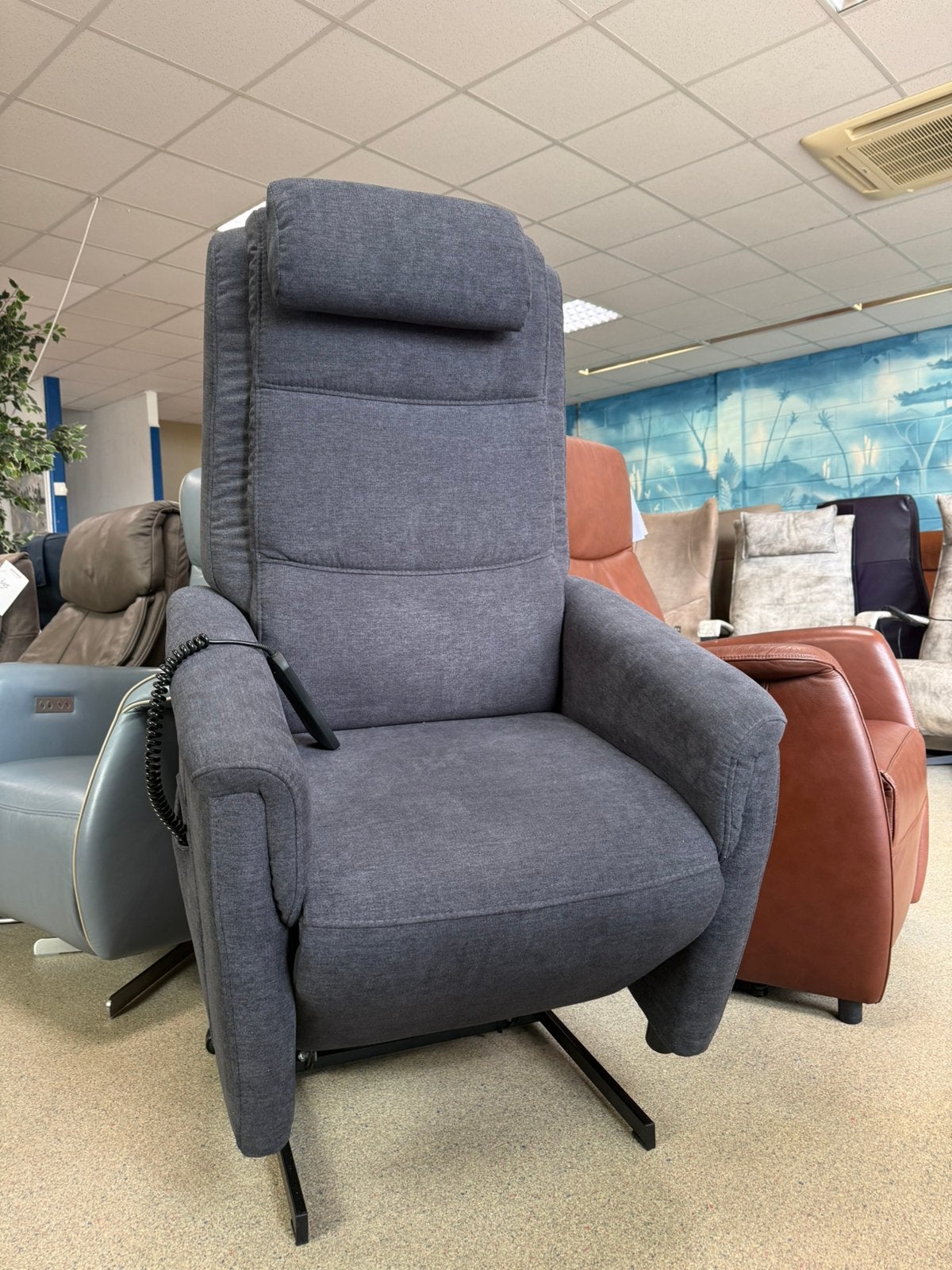 Nieuw ! Hukla sta op stoel elektrische relax fauteuil, Ophalen of Verzenden, Nieuw, Gratis bezorging regio Utrecht