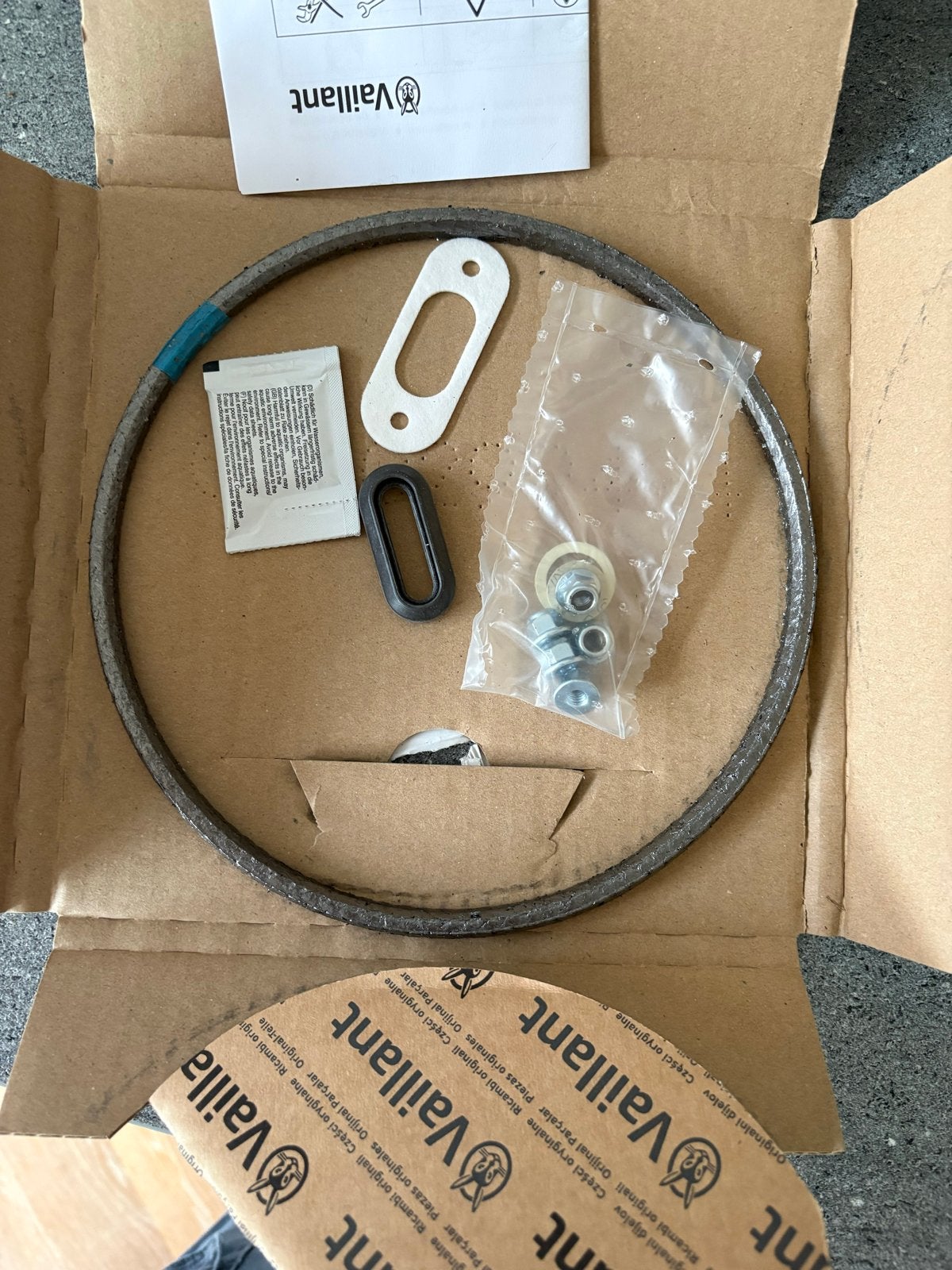 Vaillant Onderhoudsset 0020025929 - Nieuw in doos, Doe-het-zelf en Verbouw, Ophalen of Verzenden, Nieuw
