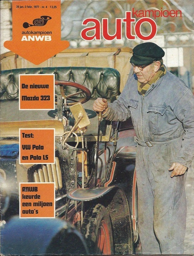 Autokampioen 4 1977 : Mazda 323 - VW Polo LS - Reliant, Ophalen of Verzenden, Gelezen, Algemeen