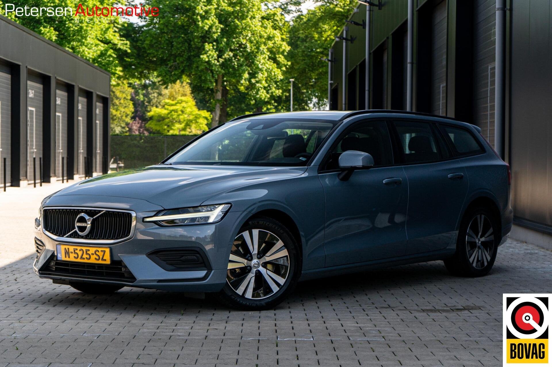 Volvo V60 2.0 B3 Momentum Advantage *Stuurverw* Stoelverw* C, Stof, 4 cilinders, 1969 cc, 1634 kg
