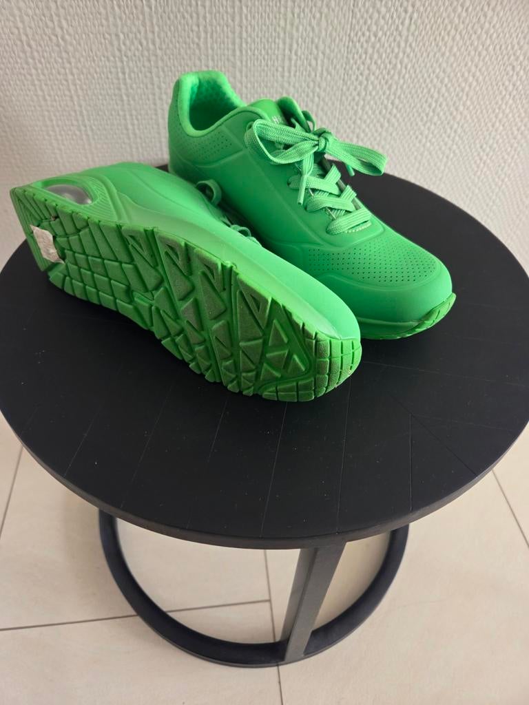 Skechers groen maat 38, Kleding | Dames, Schoenen, Ophalen of Verzenden, Zo goed als nieuw, Groen, Sneakers of Gympen