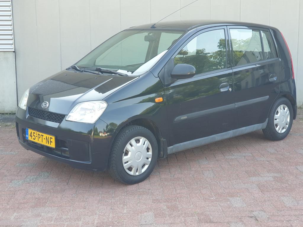 Daihatsu Cuore 1.0 5D 2004 Nieuwe APK!!, Stof, 600 kg, Zwart, Cuore