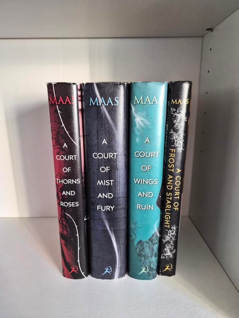 A Court of Thorns and Roses serie hardcover, Boeken, Fantasy, Gelezen, Ophalen of Verzenden
