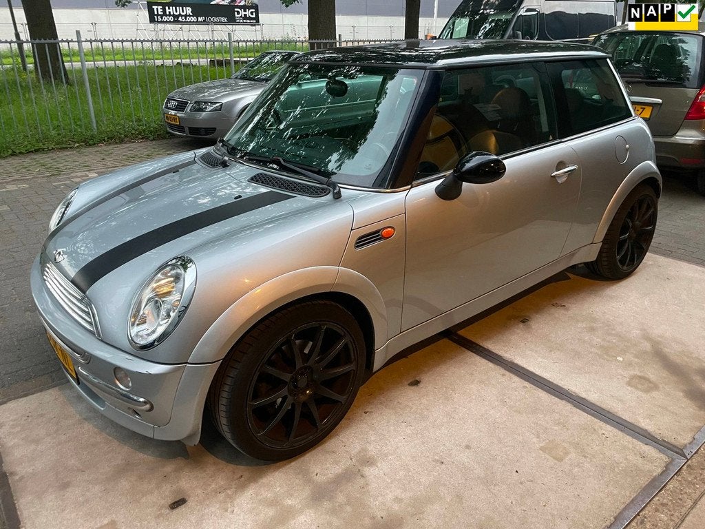 Mini 3-Deurs 1.6 Cooper Chili INRUIL KOOPJE PANO LM VELGEN H, Auto's, Voorwielaandrijving, 1025 kg, 15 km/l, Gebruikt