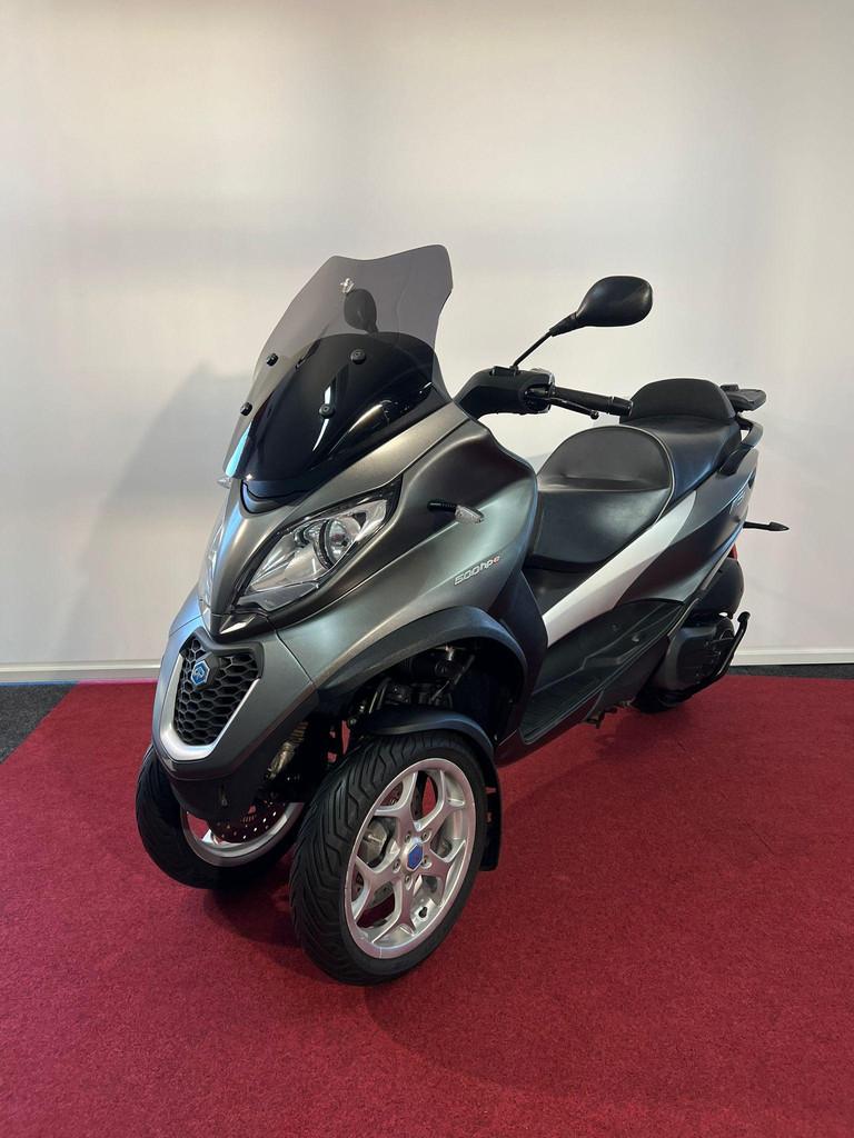 Piaggio 500 LT MP3 Sport ABS, Motoren, Motoren | Piaggio, Scooter, 493 cc, Bedrijf, 12 t/m 35 kW