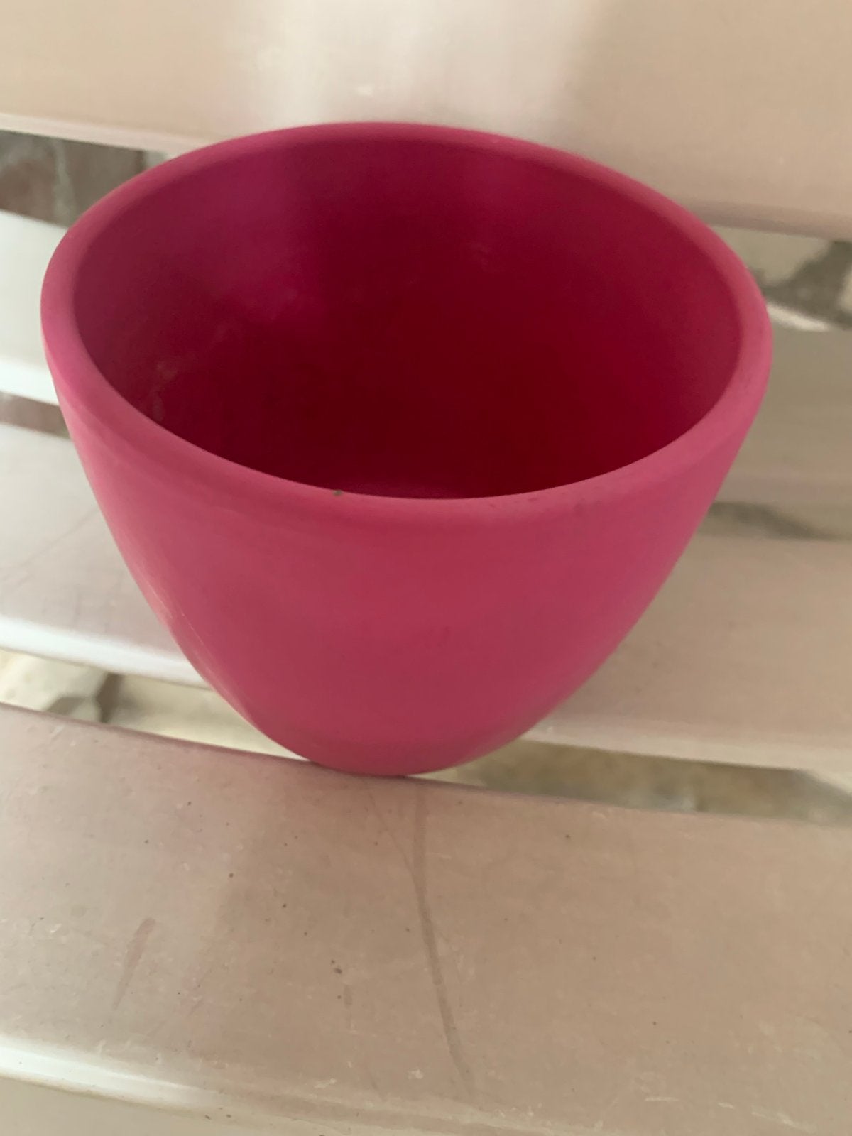 Roze bloempot, ideaal voor kleine plantjes 10-11 cm zgan, Ophalen, Rond, Binnen, Zo goed als nieuw