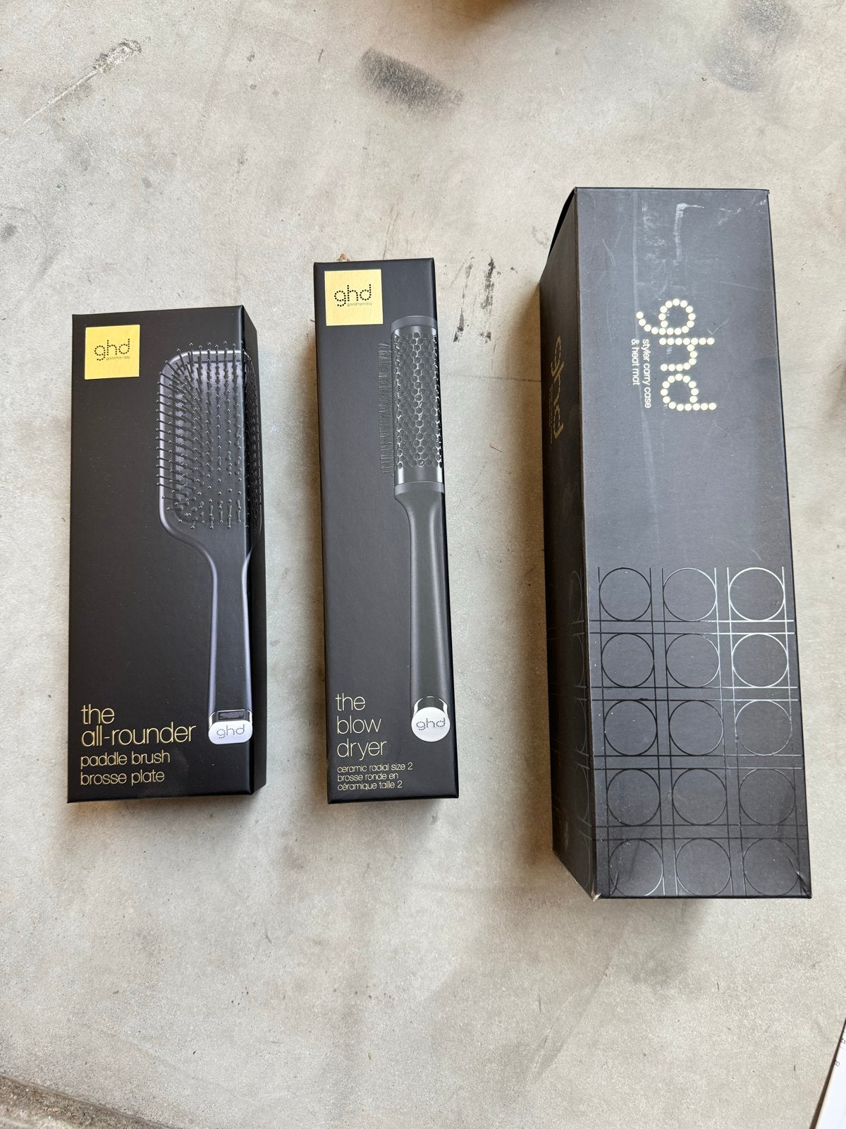 GHD Haarverzorgingsset: Borstel, Föhnborstel & Styler Case (, Ophalen of Verzenden, Nieuw, Kam of Borstel