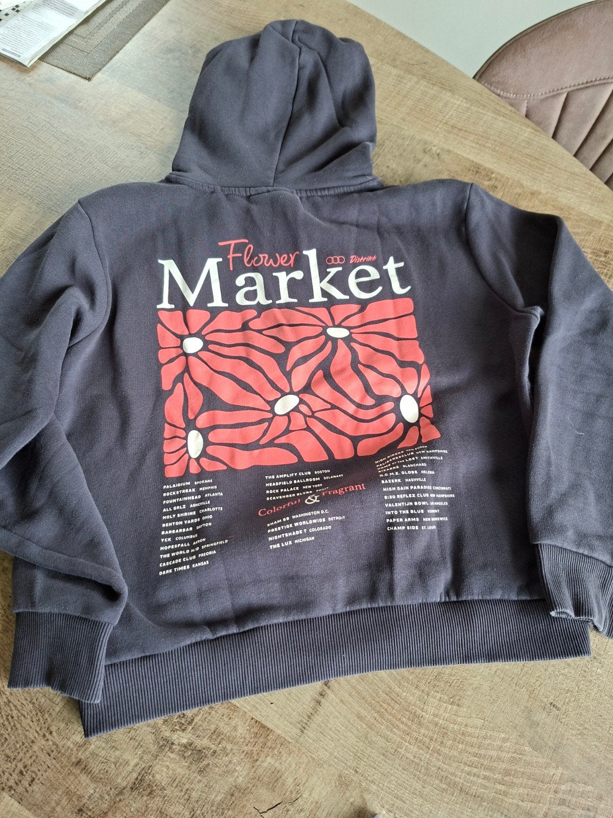 DISTRIKT Nørrebro Flower Market Hoodie Maat M, DISTRIKT Nørrebro, Ophalen of Verzenden