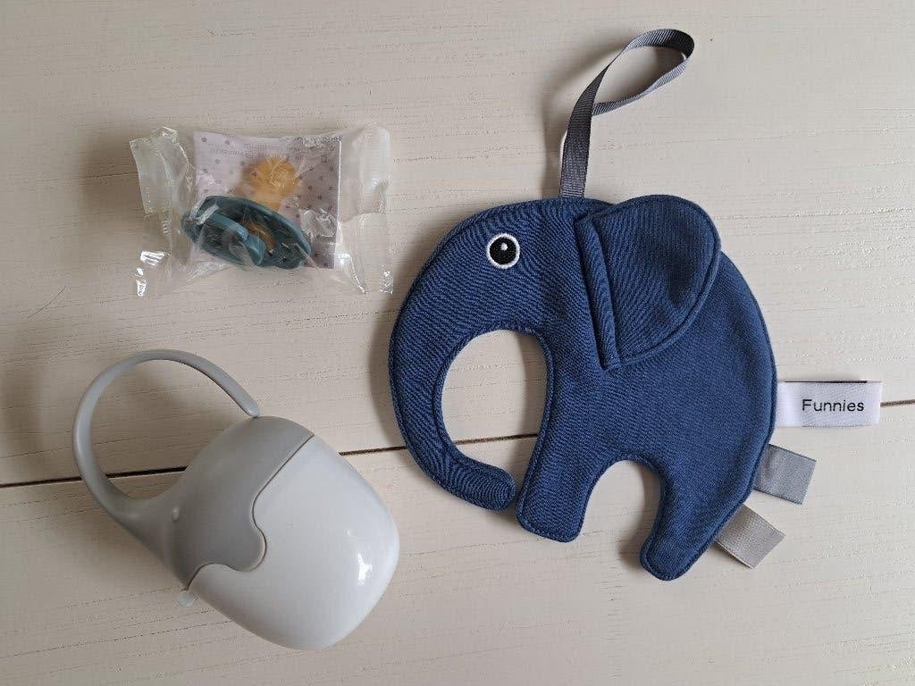 Bibs nieuwe speen maat 2 met speenhouder en speendoekje, Ophalen of Verzenden, Nieuw