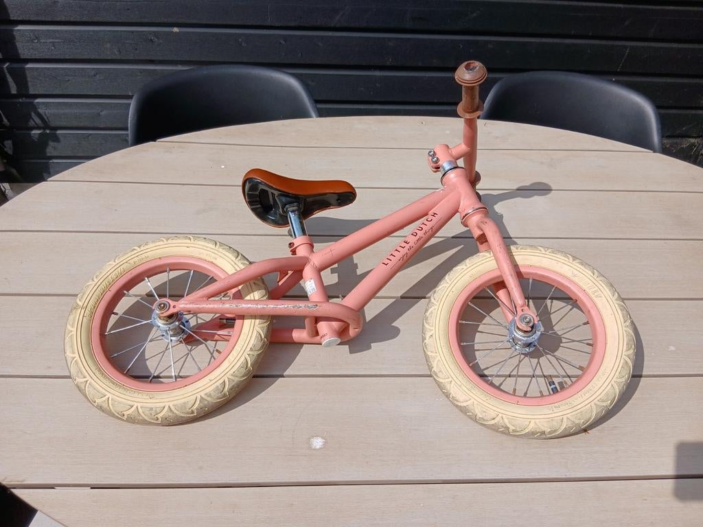 Little Dutch loopfiets roze, Ophalen