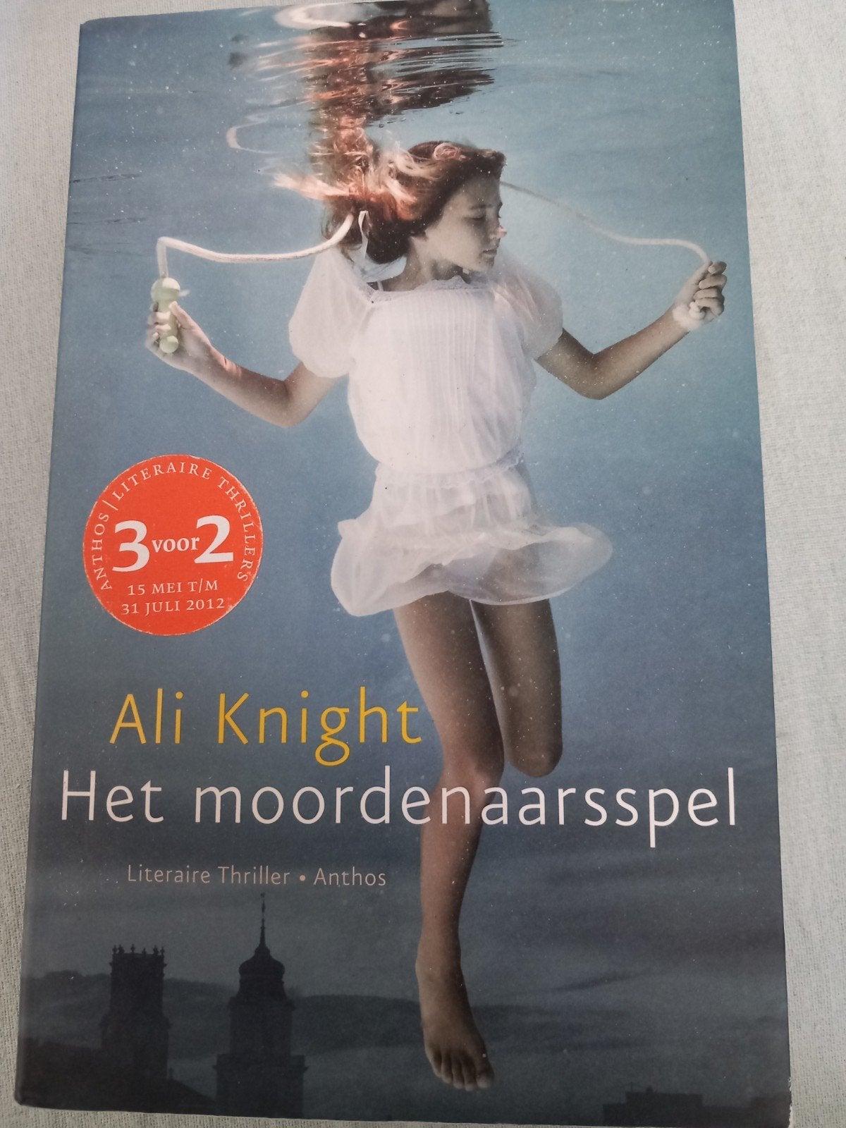 Ali Knight - Het moordenaarsspel, Ophalen of Verzenden, Zo goed als nieuw, Ali Knight