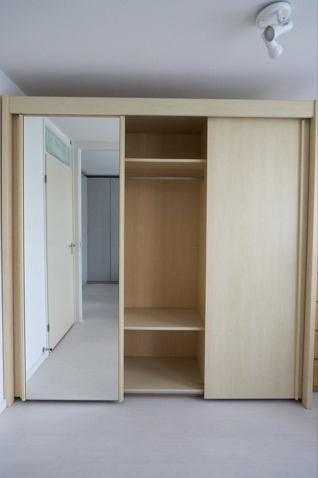 Nolte Schuifdeurkast met spiegel en hang-/legruimte, Huis en Inrichting, Kasten | Kledingkasten, Ophalen, Gebruikt, 200 cm of meer