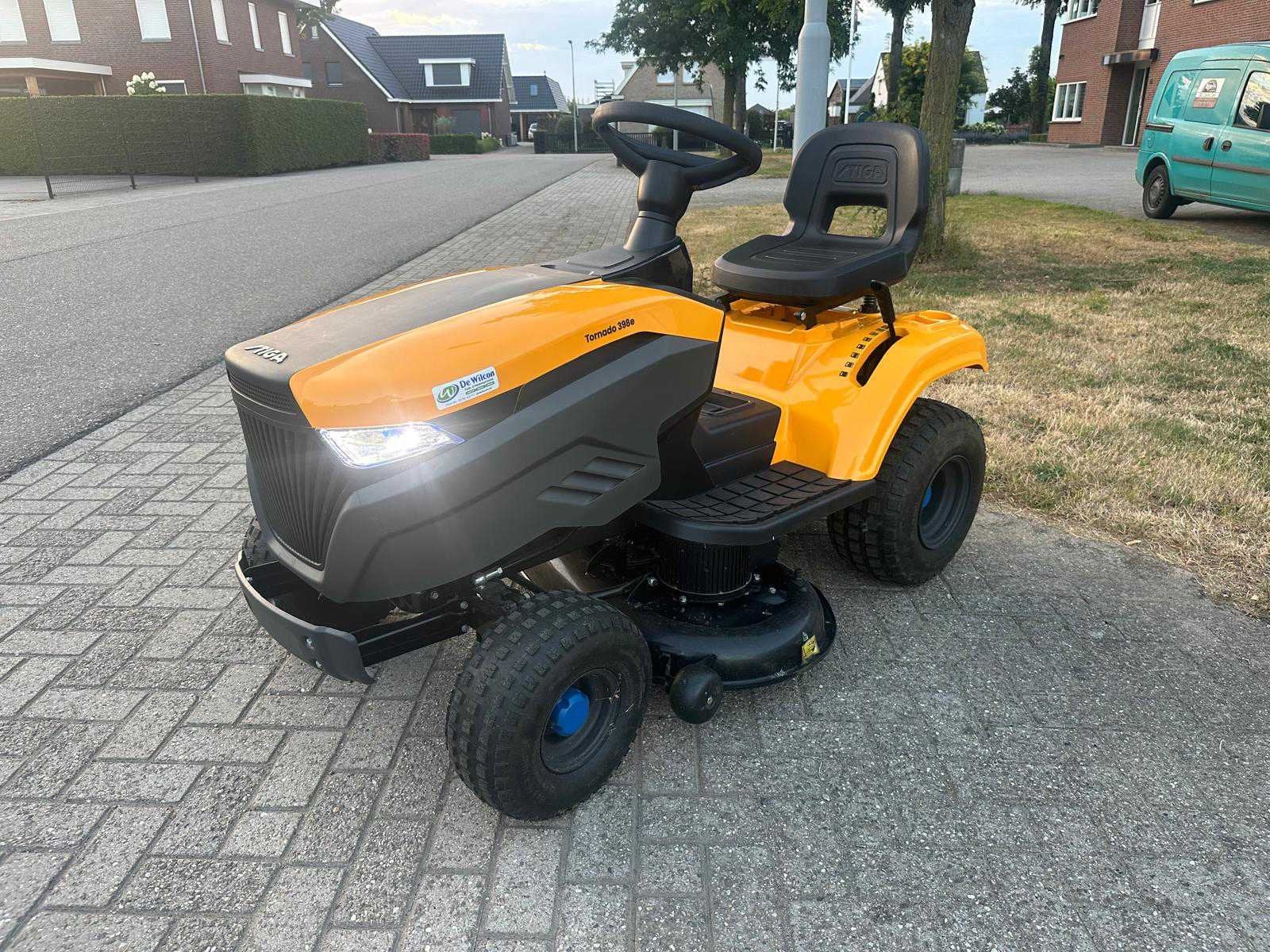 2023 Stiga Sdst 98 elektrische Zitmaaier, Maaier
