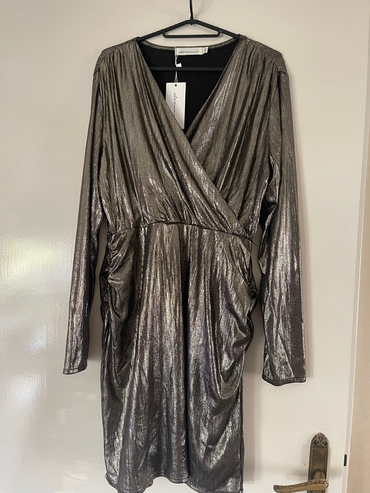 Azzurro jurk - maat L/XL, Verzenden, Maat 42/44 (L), Nieuw, Boven de knie