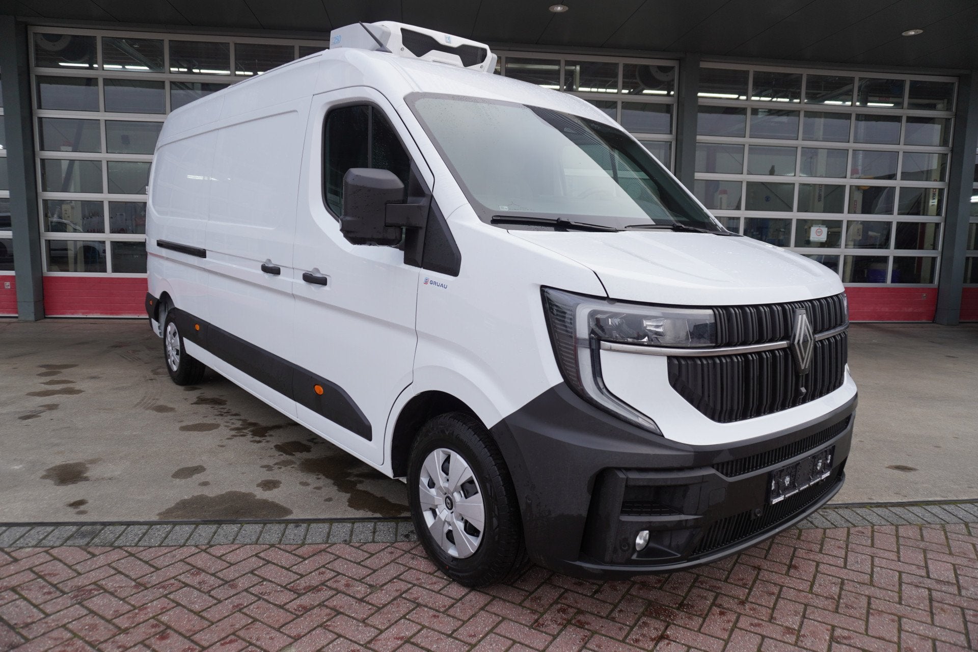 Renault Master T35 2.0 dCi 170Pk L3H2 Extra KOELWAGEN Nr. V1, Auto's, 1998 cc, Gebruikt, 4 cilinders, 2707 kg