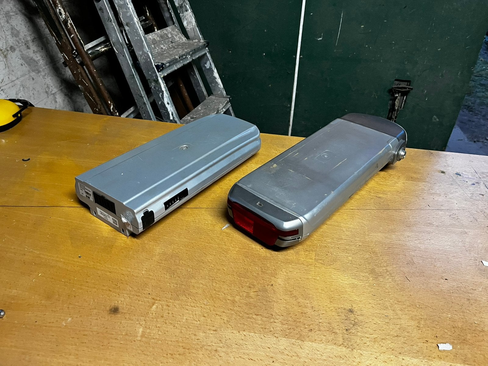 2 defecte fiets accu’s - ook los te koop, Fietsen en Brommers, Zo goed als nieuw