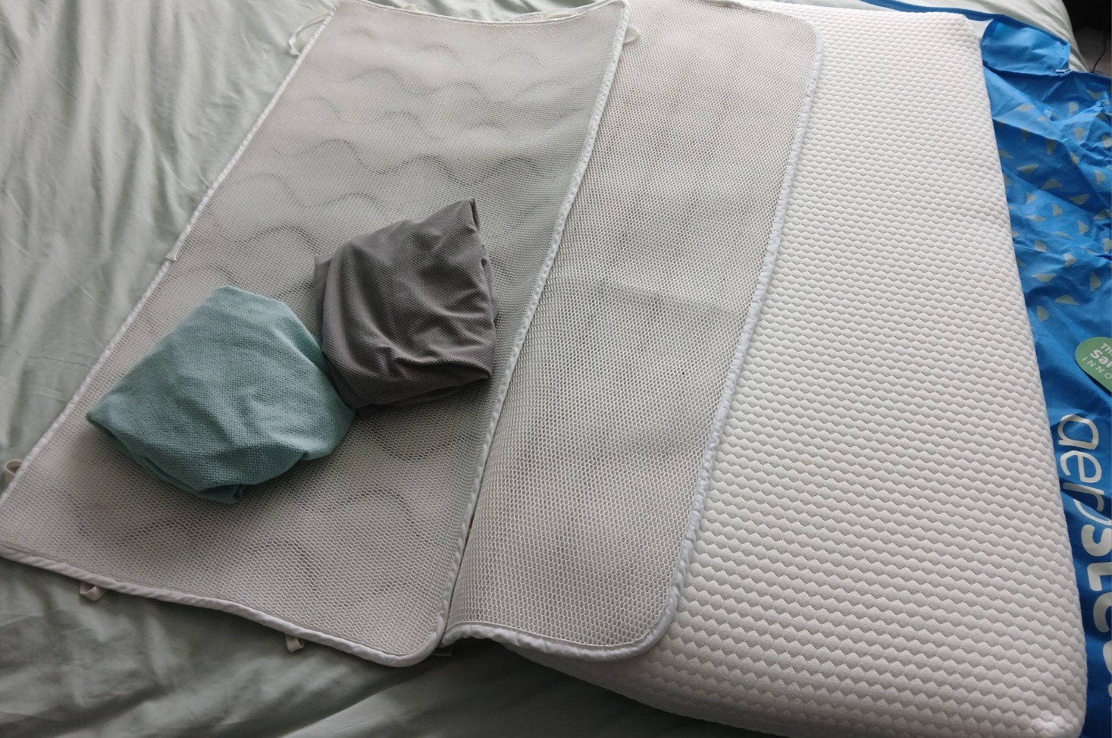 Aerosleep matras 120x60x9 cm met 2 hoezen, Ophalen, Gebruikt, 190 cm of minder, Matras