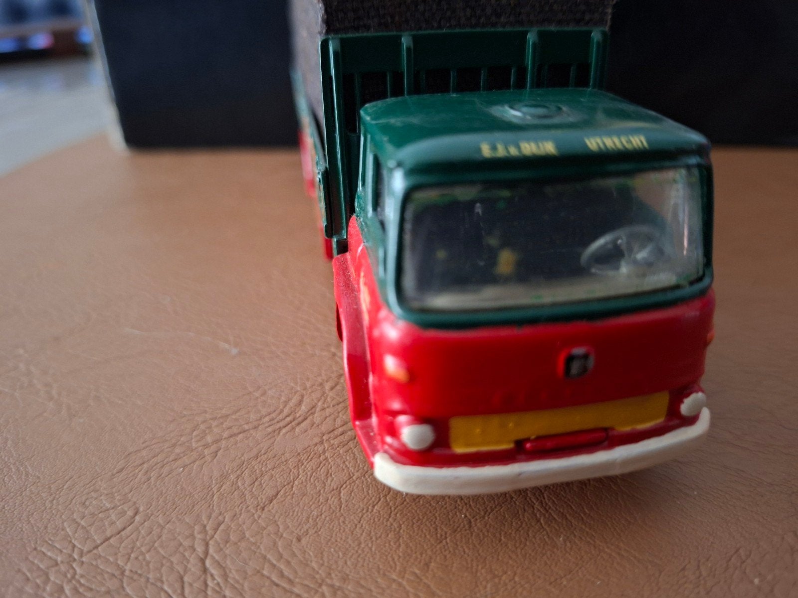 Bedford code 3 EJ van Dijk Utrecht, Ophalen of Verzenden, Zo goed als nieuw, Bus of Vrachtwagen, Corgi
