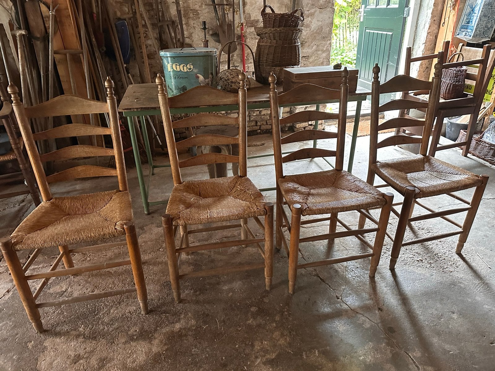 Set van 4 Oudhollandse knopstoelen met biezen zitting, Ophalen