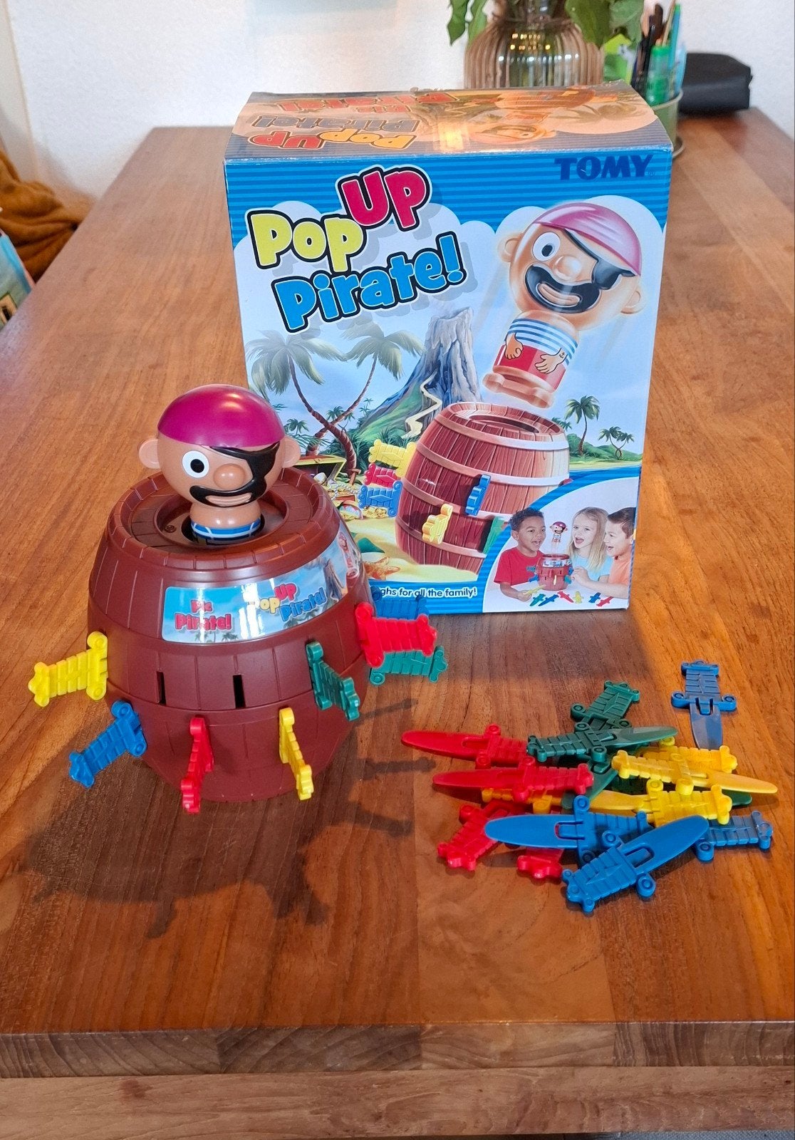 Pop Up Piraat! Spel van Tomy - Compleet en Zo Goed als Nieuw, Kinderen en Baby's, Ophalen of Verzenden, Zo goed als nieuw, Jongen of Meisje