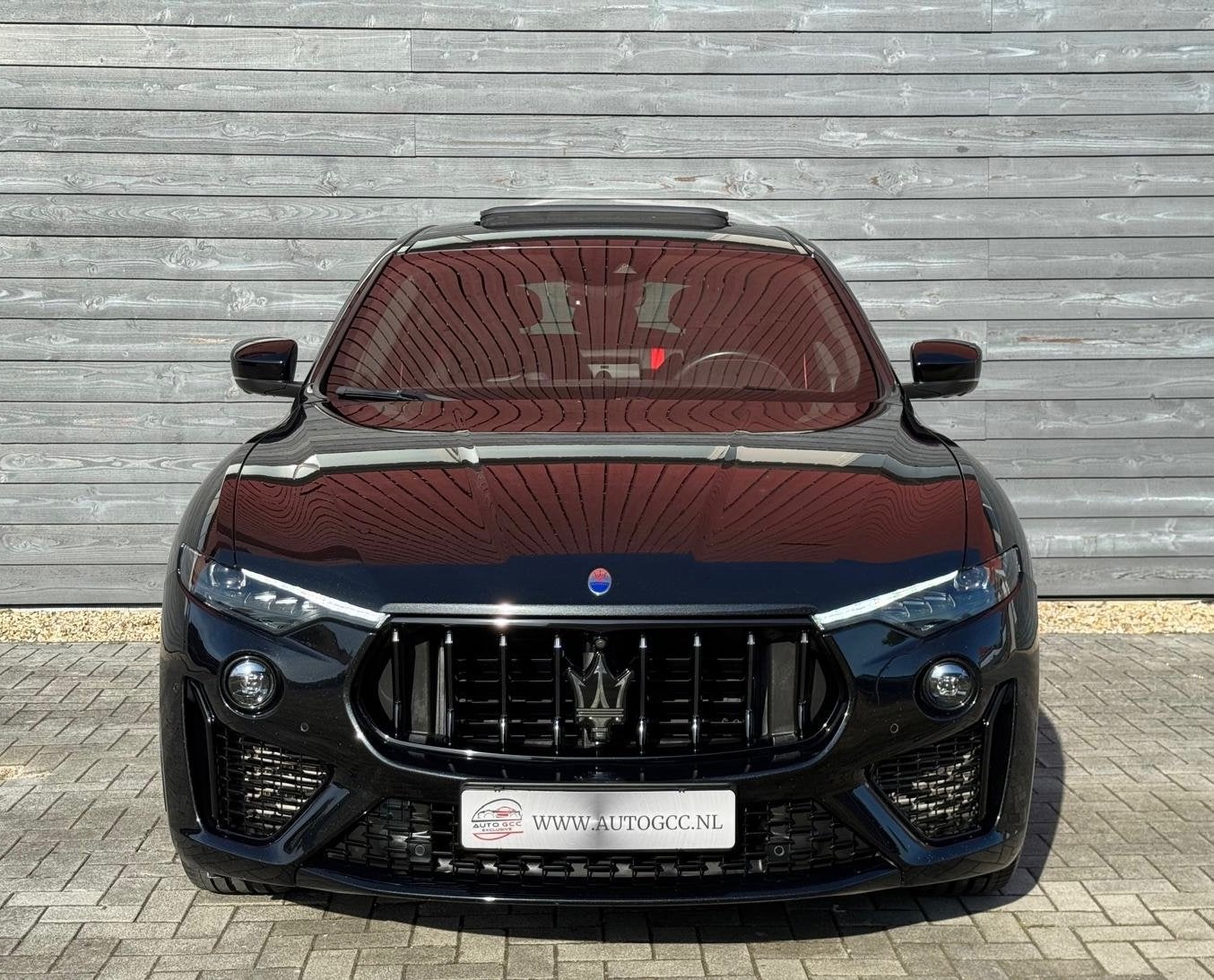 Maserati Levante 3.0 V6 S AWD GRANLUSSO PANO 430PK LUCHTVERI, Auto's, 430 pk, Gebruikt, Met garantie (alle), 138 €/maand