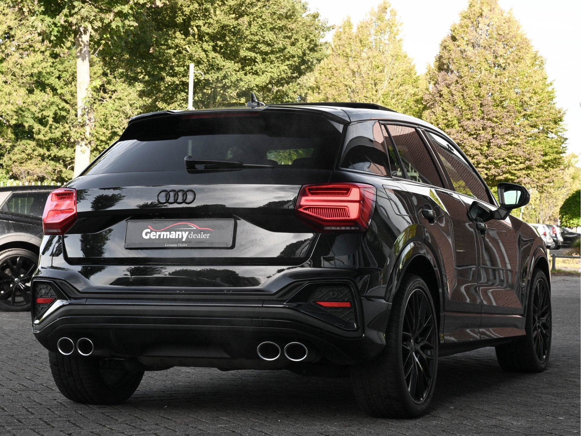 Audi SQ2 2.0TFSI 300pk Quattro Pano B&O Virtual Ambient Matr, Auto's, Automaat, Dealer onderhouden, Gebruikt, Zwart