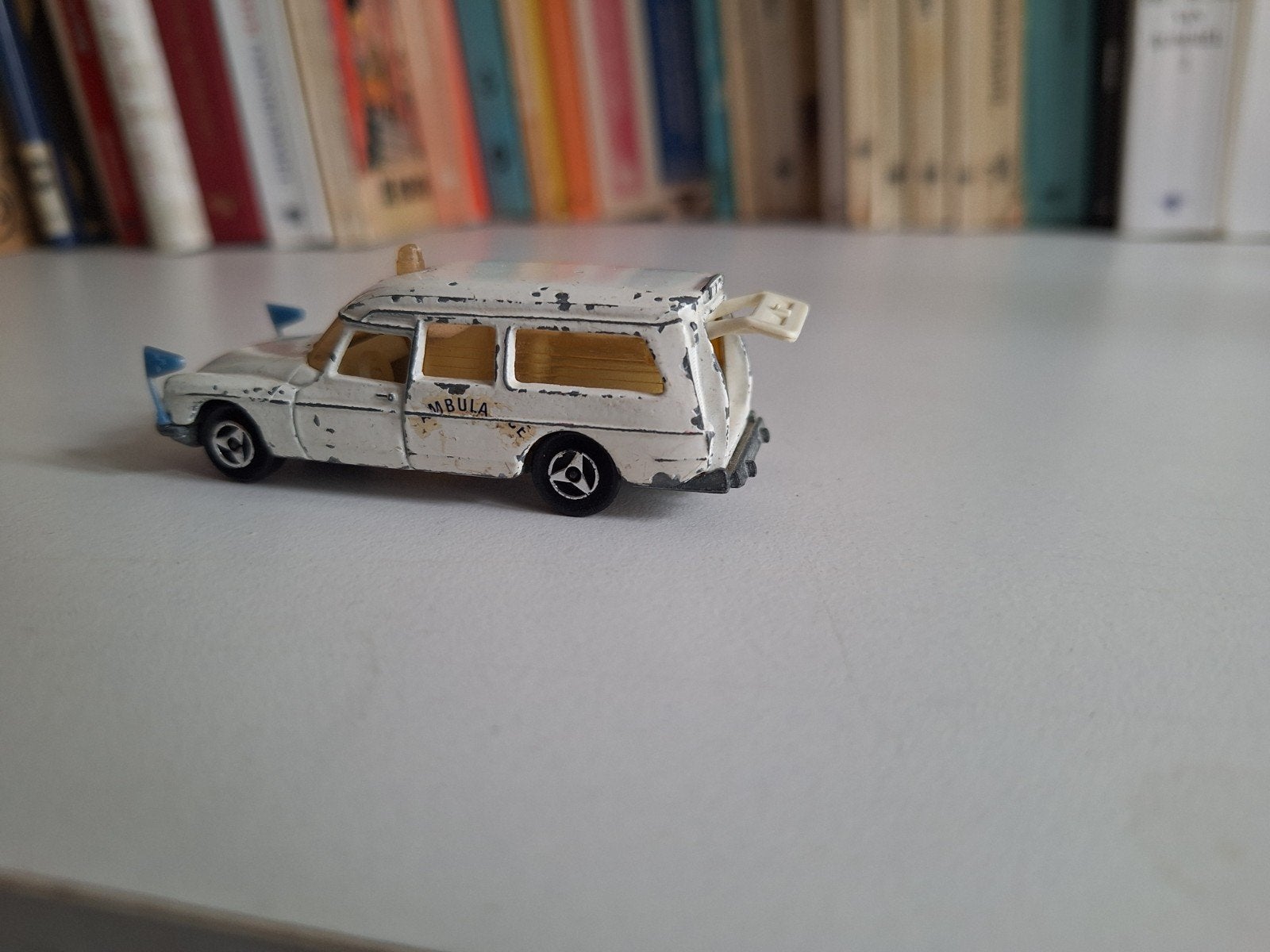 Vintage Majorette Ambulance 08 21 - Made in France, Ophalen of Verzenden, Gebruikt