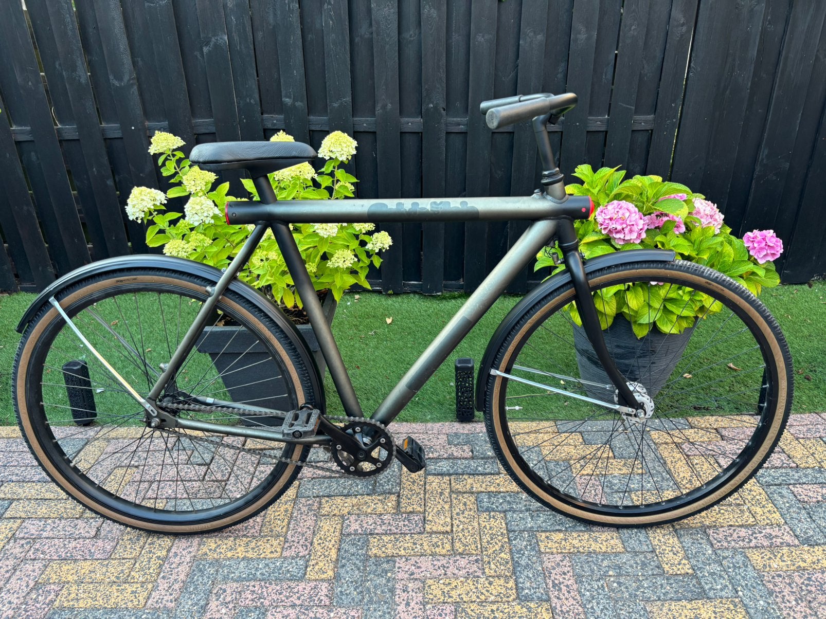 T.k een bijna nieuwe 28 inch vanmoof niet elektrische heren, Ophalen, Zo goed als nieuw, Overige merken