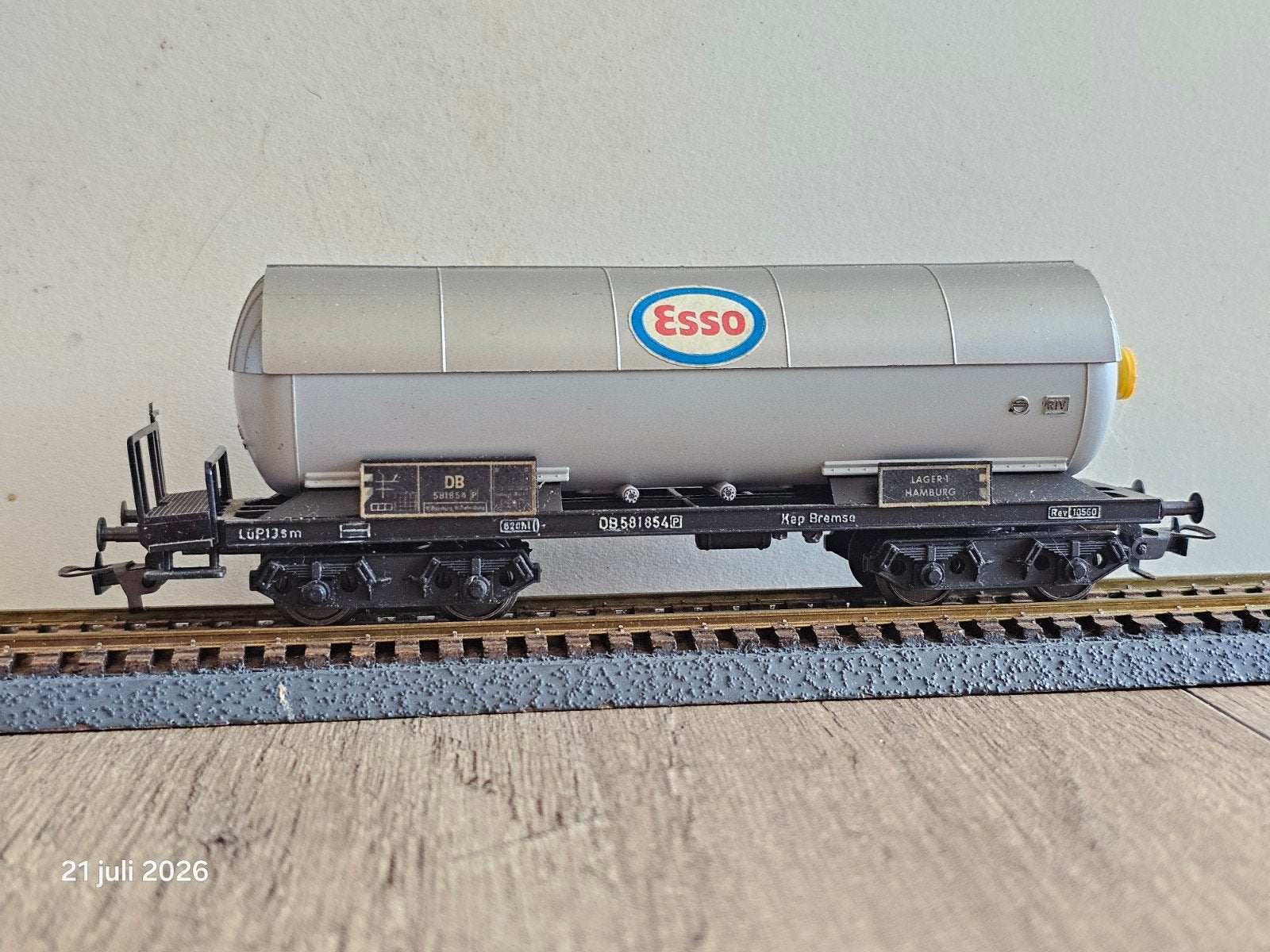 Fleischmann H0 ketelwagen Esso met Märklin koppeling, Wisselstroom, Gebruikt, Fleischmann, Wagon