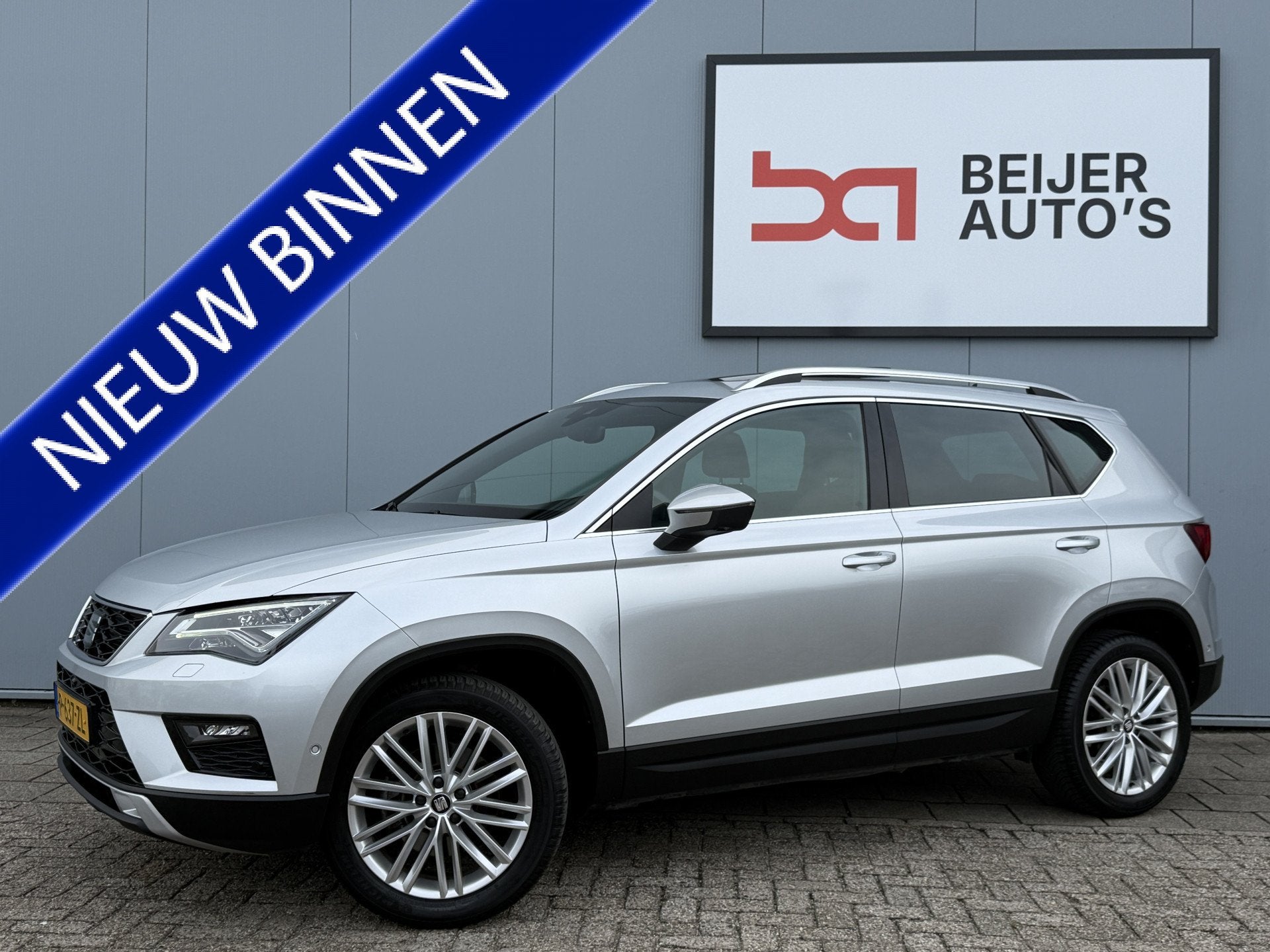 SEAT Ateca 1.4 EcoTSI FR Business Intense Schuifdak/Carplay., Gebruikt, 4 cilinders, 150 pk, Automatische klimaatregeling