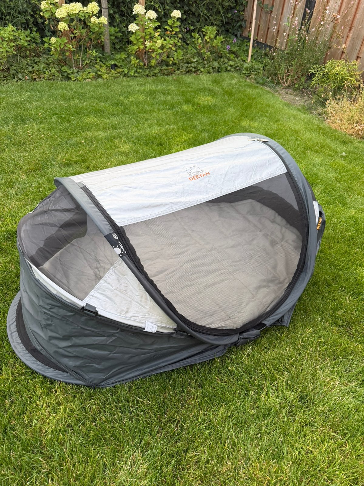DERYAN Baby Luxe Silver – reisbedje / campingbedje, Kinderen en Baby's, Babywiegjes en Ledikanten, Ophalen, Reisbedje
