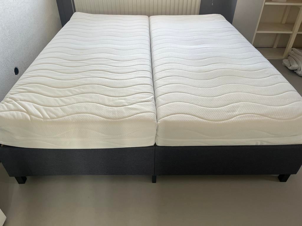 Nette 180 x 200 bed met lattenbodem & (eventueel Matrassen), Ophalen, Gebruikt, Tweepersoons, 180 cm
