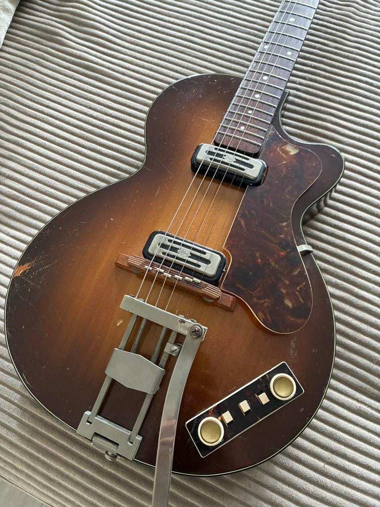 Unieke Hofner Club 50 1960/61 Originele NL Van Wouw’ Import, Ophalen, Gebruikt, Hollow body, Overige merken
